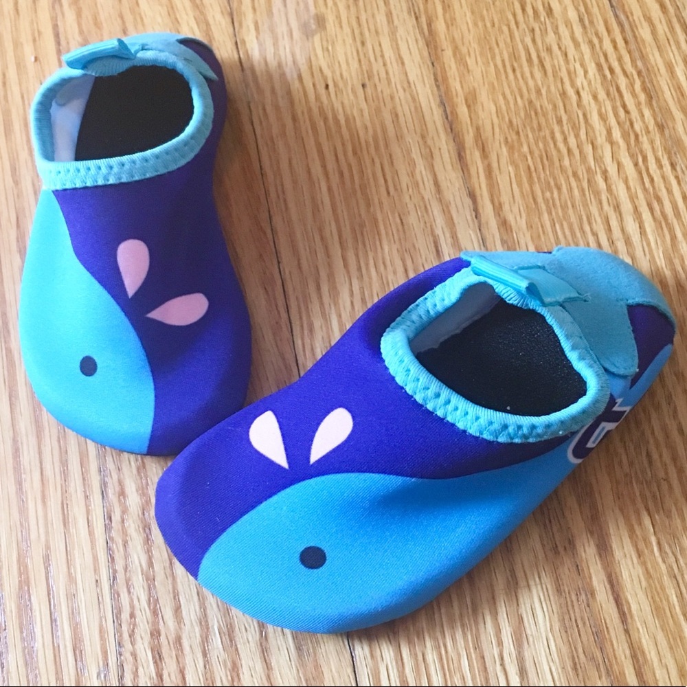 Excellent condition swim shoes